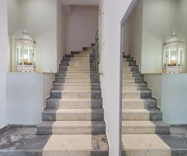 The Perfect Spot * Rhodes City